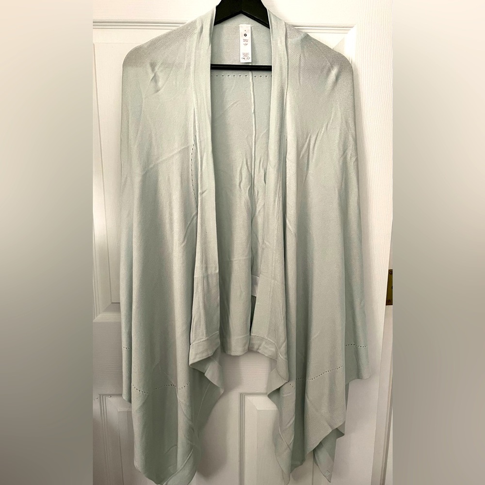 LULULEMON Mint Green OS Shawl